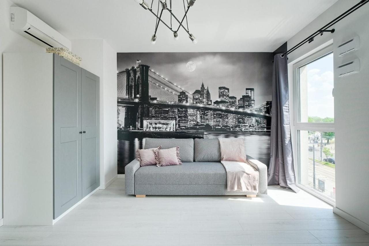 Ferienwohnung Targowa 10 London Studio Warschau Exterior foto