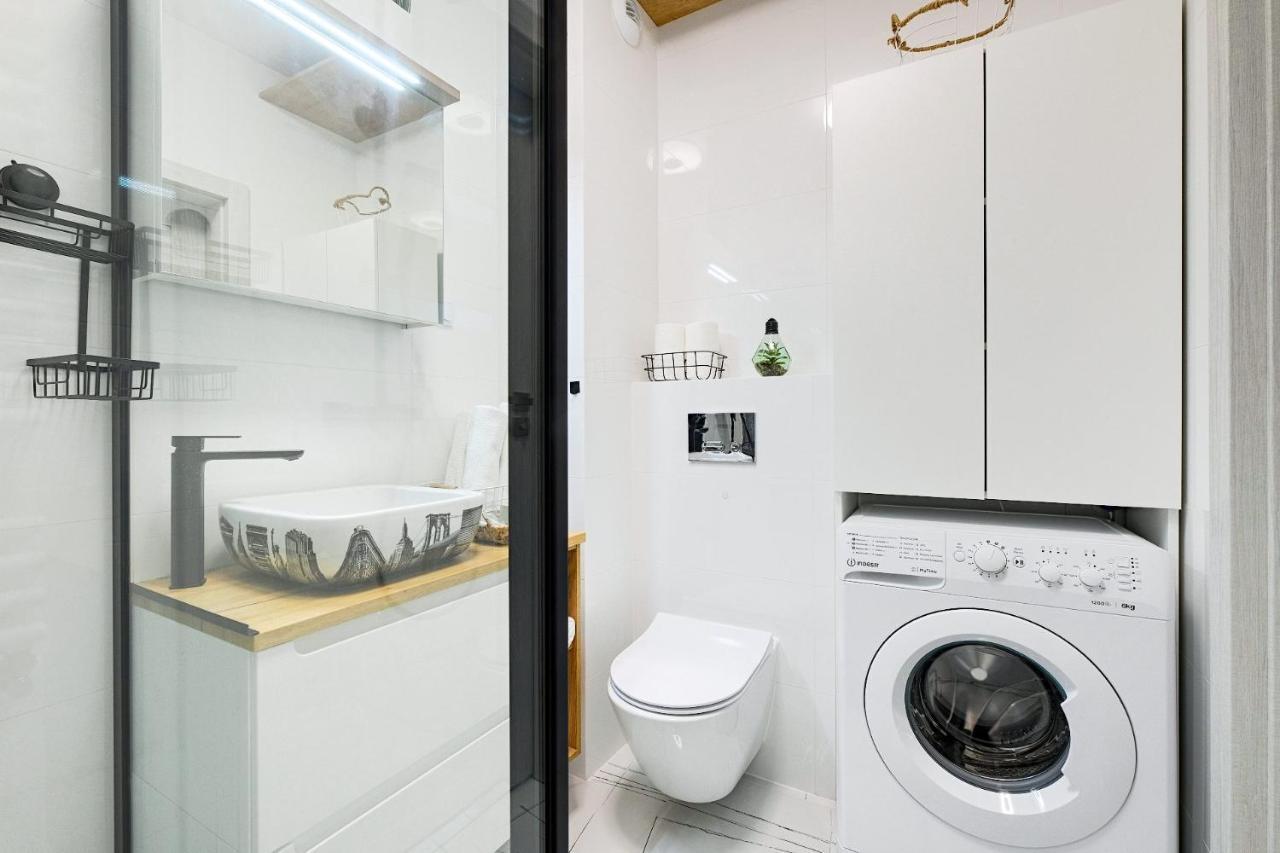 Ferienwohnung Targowa 10 London Studio Warschau Exterior foto